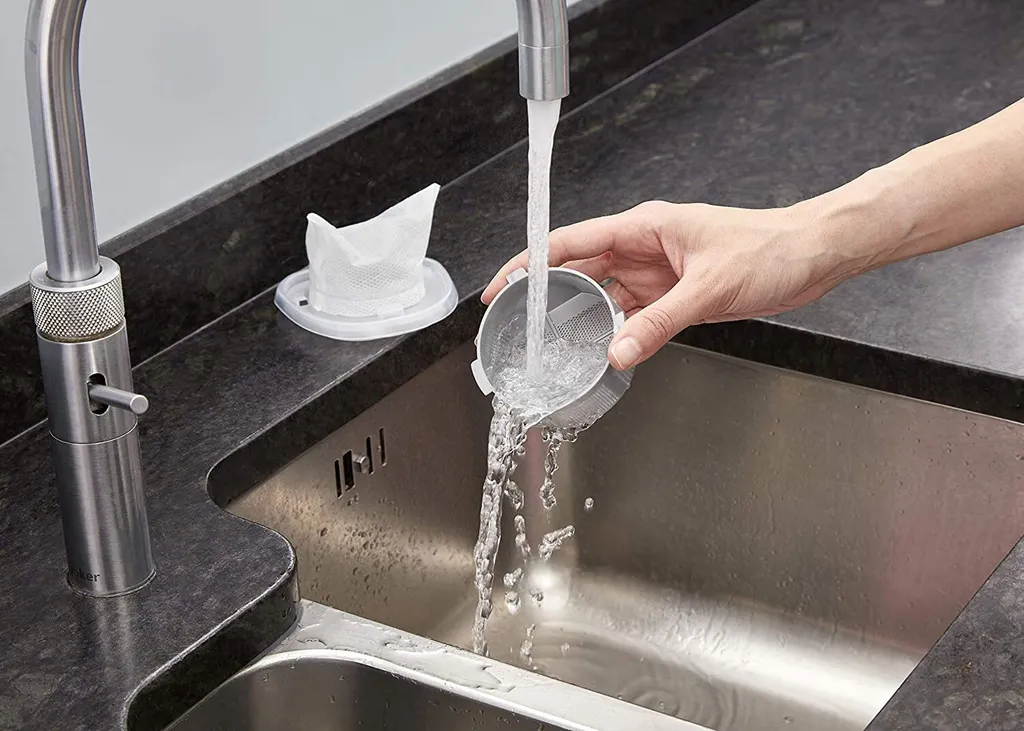 Black & Decker Black + Decker NVC220WC Akku-Handstaubsauger Kabellos Beutellos 15,5 AW 12 Black & Decker Black + Decker NVC220WC Akku-Handstaubsauger Kabellos Beutellos 15,5 AW – Bild 12