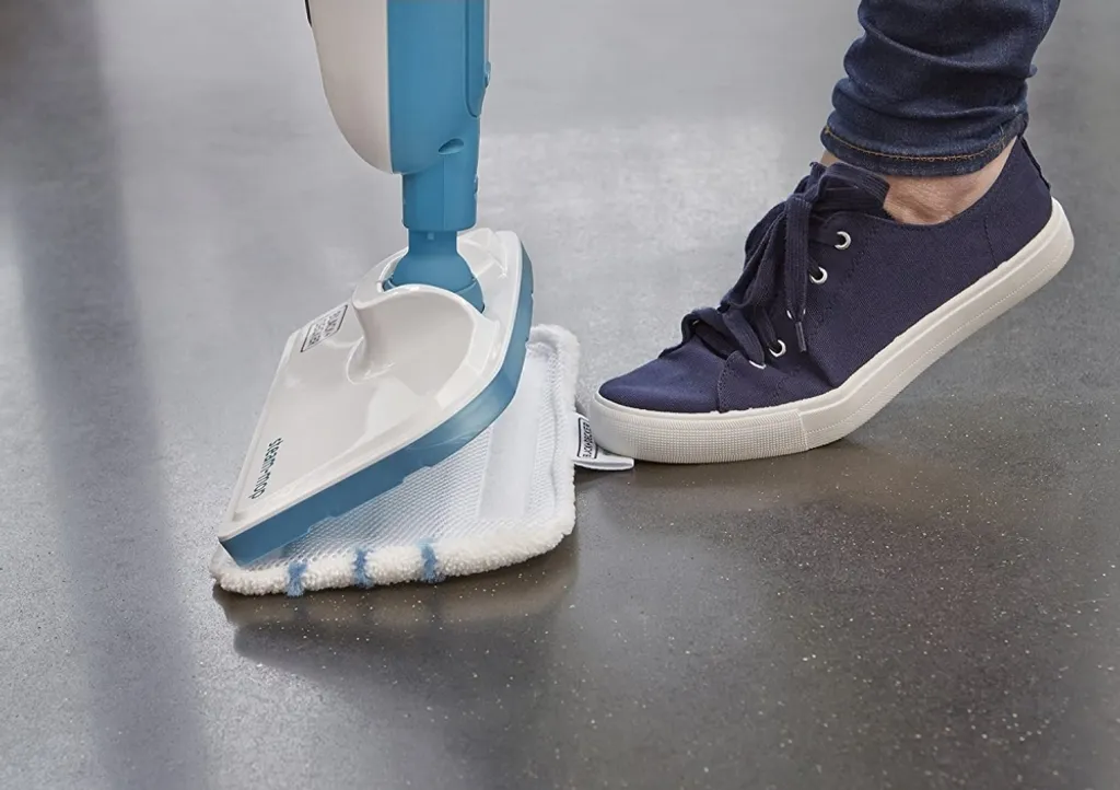 Black & Decker BLACK&DECKER FSMH13E10 Dampfbesen 10-in-1 Dampfreiniger 2 Black & Decker BLACK&DECKER FSMH13E10 Dampfbesen 10-in-1 Dampfreiniger – Bild 2