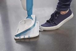 Black & Decker Black+Decker FSM13E1 Dampfbesen Steam Mop, Basic (Dampfreiniger Für Hygienische, Gründliche Sauberkeit, Abnehmbarer Stiel, Einfache Bedienbarkeit, Inkl. 1 Mikrofaser-Pad), 1300 W -Philips Haushaltsgeräte Verkaufsgeschäft 1615ca2fe24f16f271c1086bf4d3ccca