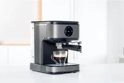 Black & Decker BLACK + DECKER Espressomaschine 20 Bar 17 Black & Decker BLACK + DECKER Espressomaschine 20 Bar -Philips Haushaltsgeräte Verkaufsgeschäft 243cfb6b467515f01bad6939209b2b42
