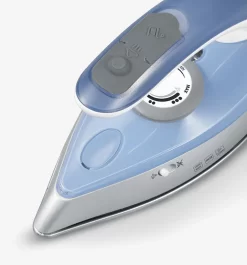 SEVERIN Reise-Dampfbügeleisen BA 3234 Silber / Blau 32 SEVERIN Reise-Dampfbügeleisen BA 3234 Silber / Blau -Philips Haushaltsgeräte Verkaufsgeschäft 389ef0cf77cbb880dfe7a578cd0355bf