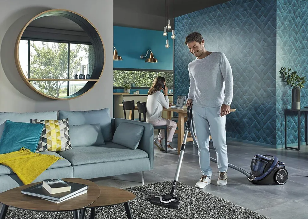 Rowenta RO7690 Silence Force Cyclonic Animal | Beutelloser Staubsauger | Vacuum-Cleaner | Sehr Leise | 2,5L Staubvolumen | Tierhaare | Auto | Schwarz/Blau 3 Rowenta RO7690 Silence Force Cyclonic Animal | Beutelloser Staubsauger | Vacuum-Cleaner | Sehr Leise | 2,5L Staubvolumen | Tierhaare | Auto | Schwarz/Blau – Bild 3