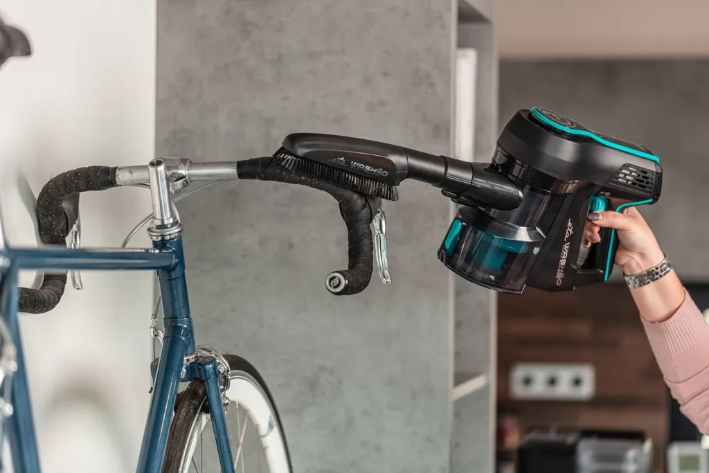 ETA SUPERSONIC WASH ETA523190000 Multifunktionaler Handstaubsauger, 135 W, 21,6 V Li-Ion-Akku, Digitalmotor, LED-Beleuchtung, HEPA-Filter, Saugt, Reinigt Tief, Trocknet, Wischt 17 ETA SUPERSONIC WASH ETA523190000 Multifunktionaler Handstaubsauger, 135 W, 21,6 V Li-Ion-Akku, Digitalmotor, LED-Beleuchtung, HEPA-Filter, Saugt, Reinigt Tief, Trocknet, Wischt – Bild 17