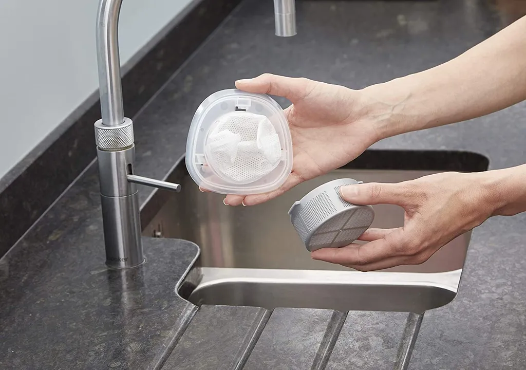 Black & Decker Black + Decker NVC220WC Akku-Handstaubsauger Kabellos Beutellos 15,5 AW 11 Black & Decker Black + Decker NVC220WC Akku-Handstaubsauger Kabellos Beutellos 15,5 AW – Bild 11