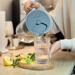 Wessper Wasserfilterkanne Aus Glas 2.5 L Kompatibel Mit Brita-Wasserfilterkartuschen, Inklusive 1 Wasserfilter-Kartusche, Reduziert Kalk Und Chlor, Schwarz -Philips Haushaltsgeräte Verkaufsgeschäft 8ea2173bb8d18d7d16dddc4e1bd0a55b 1