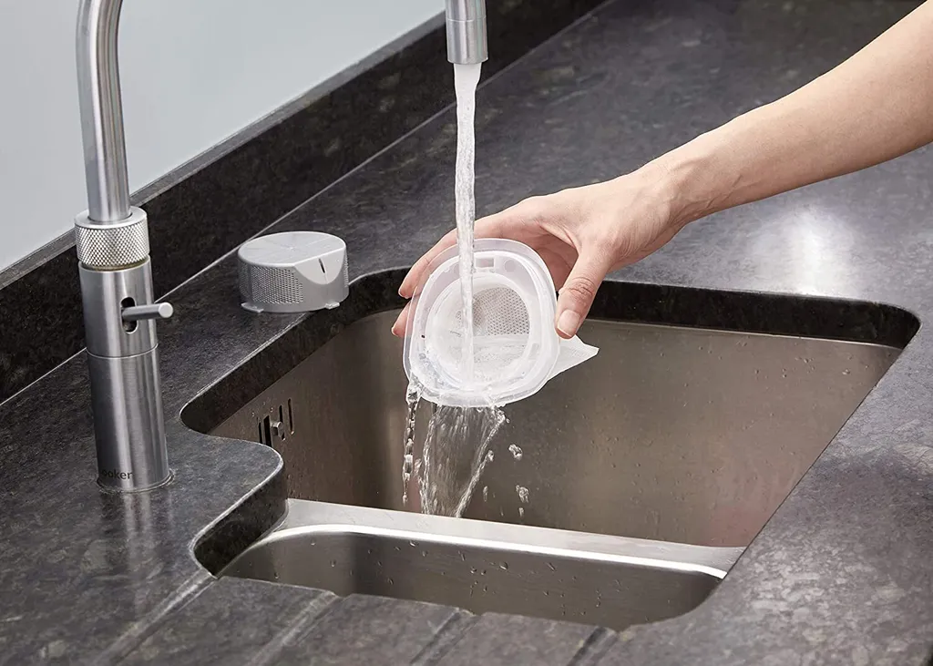 Black & Decker Black + Decker NVC220WC Akku-Handstaubsauger Kabellos Beutellos 15,5 AW 13 Black & Decker Black + Decker NVC220WC Akku-Handstaubsauger Kabellos Beutellos 15,5 AW – Bild 13